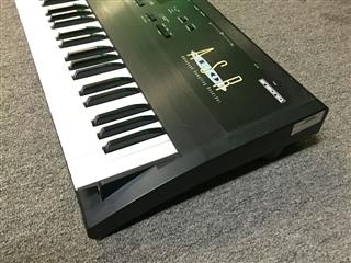 ENSONIQ Keyboards/MIDI Equipment ASR10